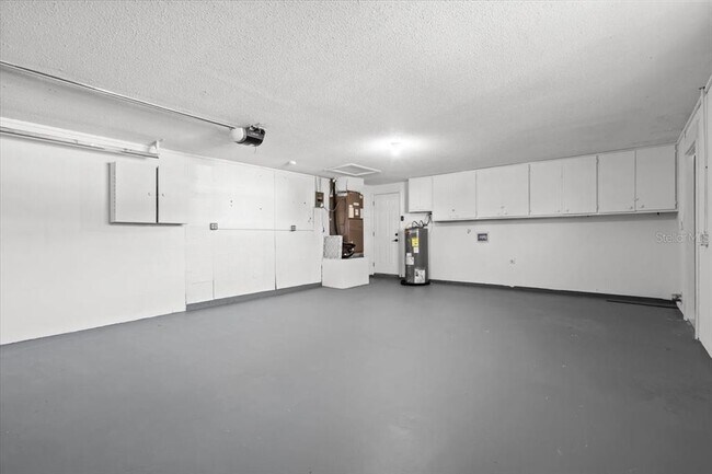 Building Photo - 1499 Janet Pl