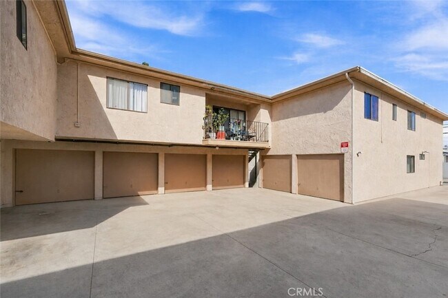 Building Photo - 7751 Newman Ave