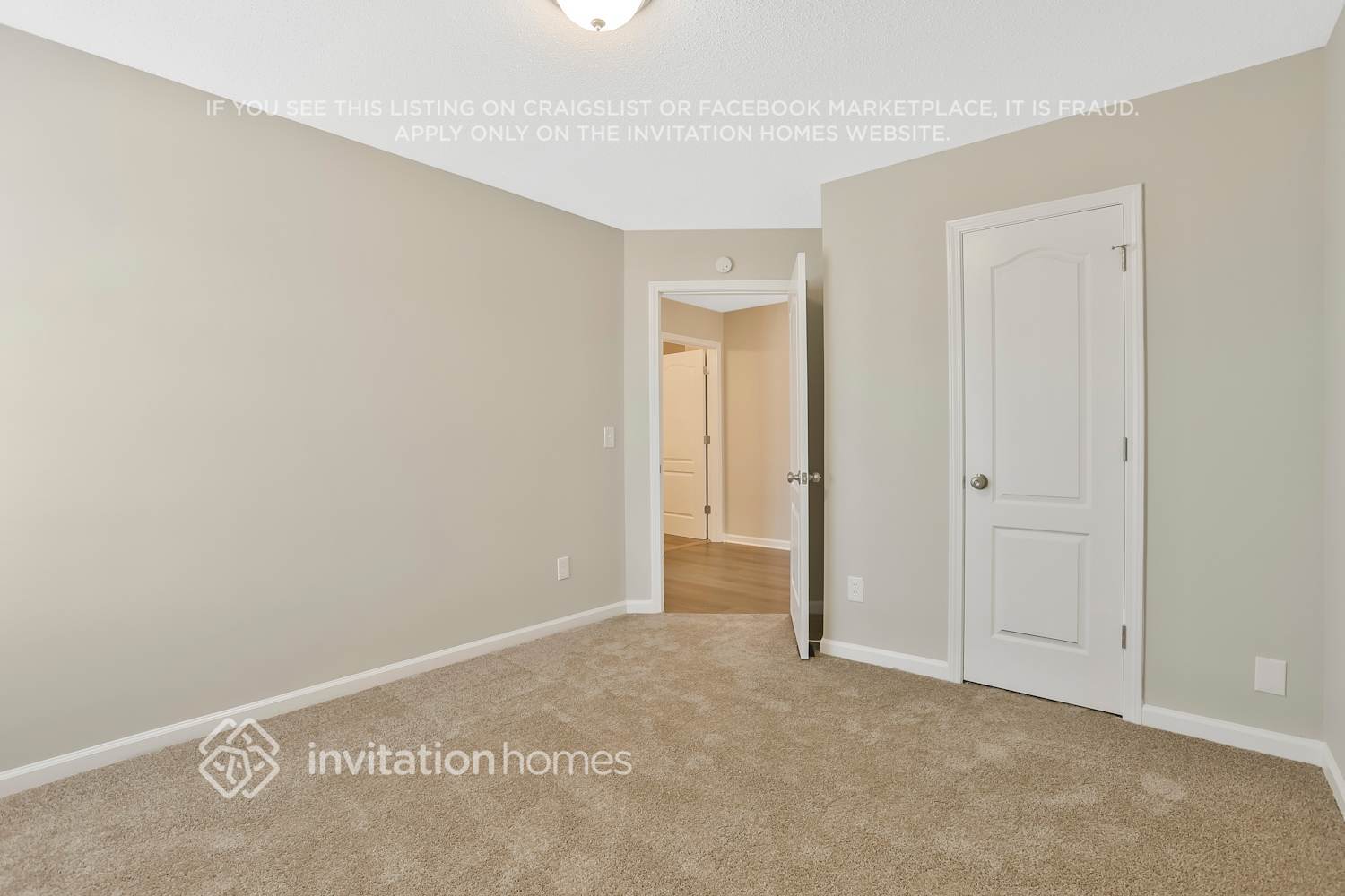 Building Photo - 3146 Imperial Cir SW
