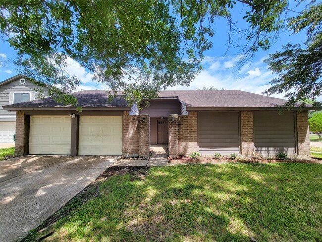 Primary Photo - 3415 Wingdale Ct