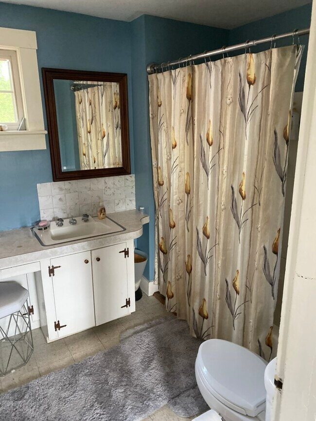 Attached bath - 60 Highland St