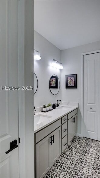 Building Photo - 1571 Shoreside Dr