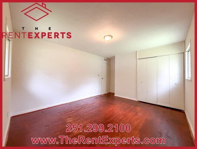 Building Photo - 2554 Morningside Dr