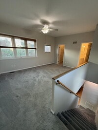 Building Photo - Ideally Located Lincoln Park Townhouse