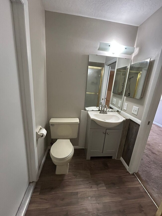 Building Photo - Nice 3/2/2 Home in Lecanto