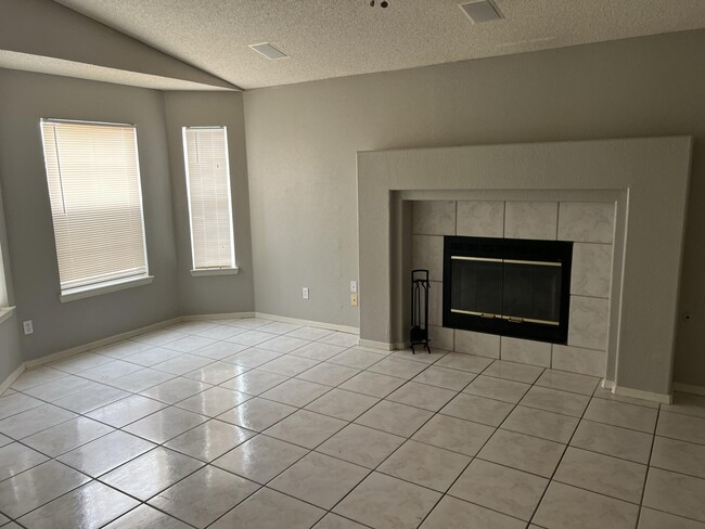 Building Photo - 12628 Setting Sun Dr