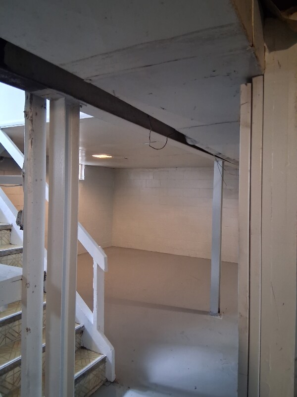 Building Photo - 20269 Elkhart St