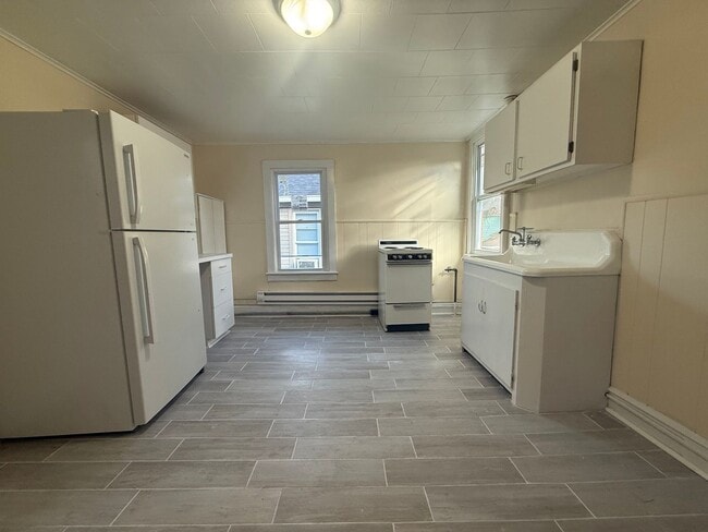 Building Photo - 1742-1744-1744 Wayne Ave