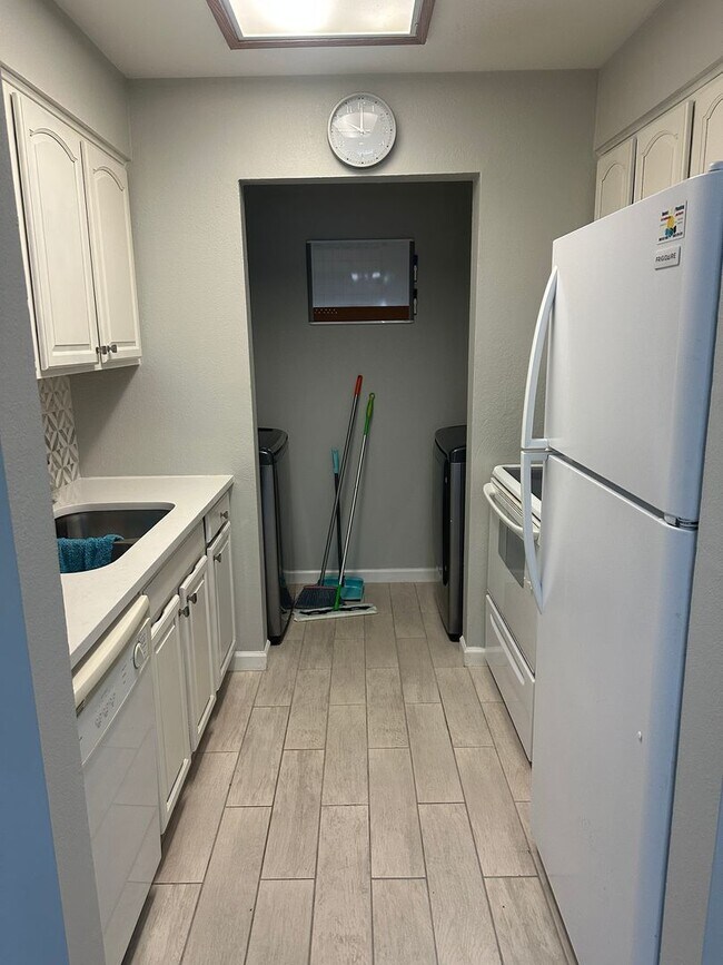 Building Photo - 2 Bedroom 2 Bathroom in Winter Haven
