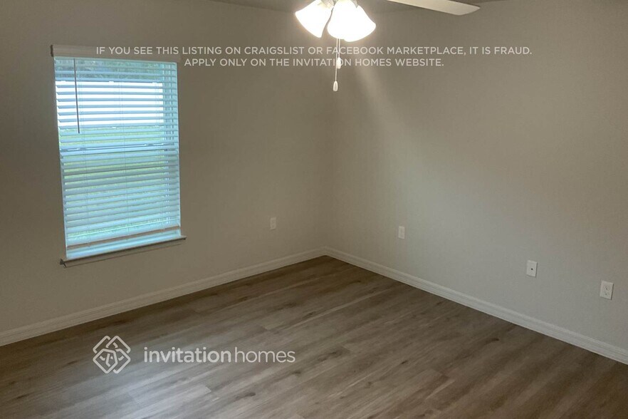 Building Photo - 120 Foster Ln