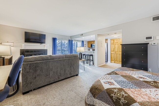 Building Photo - Lovely Studio Apartment in Westminster