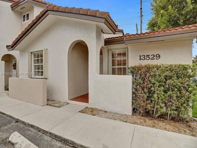 Building Photo - 13529 SW 62nd St