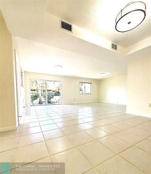 Building Photo - 11527 Royal Palm Blvd