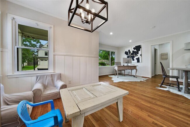 Building Photo - 1635 Althea Dr