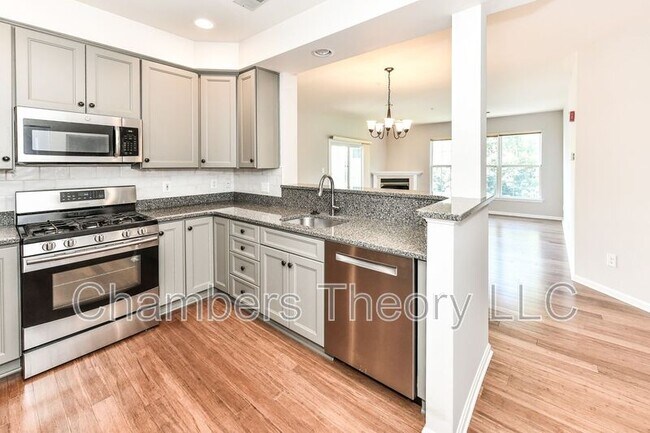 Building Photo - 6611 Netties Ln