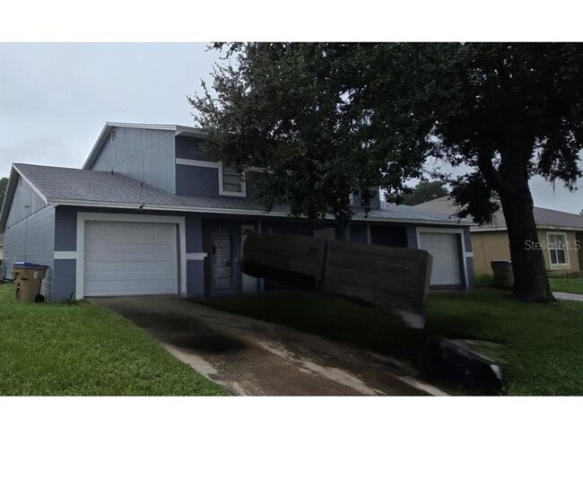 Building Photo - 669 Royalty Ct