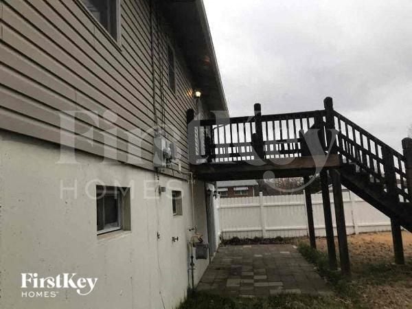 Building Photo - 4538 Crestline Dr