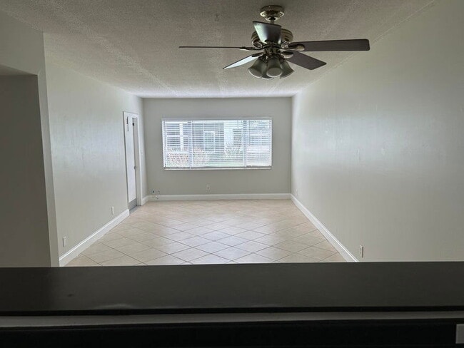 Building Photo - 4500 N Flagler Dr