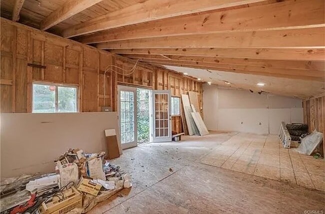 Building Photo - Cozy West Lake Hills Home
