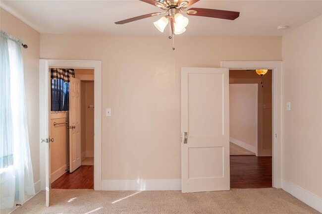 Building Photo - 405 W Clay St