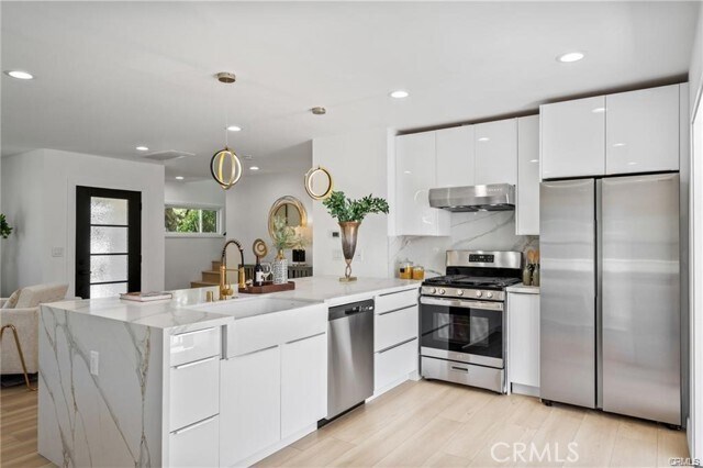 Building Photo - 2734 Armour Ln