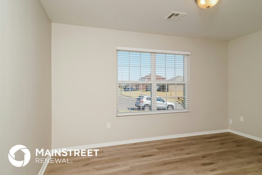 Building Photo - 13200 Beekman Dr