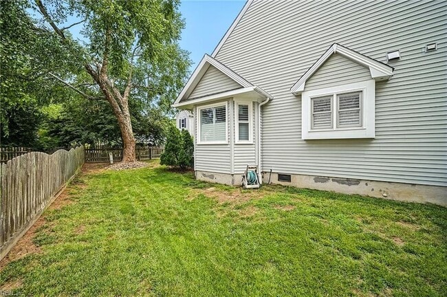 Building Photo - 2653 Christopher Farms Dr