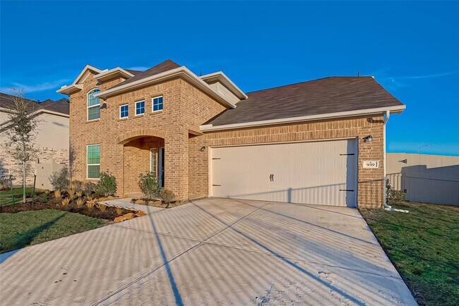 Building Photo - 939 Summer Vlg Wy
