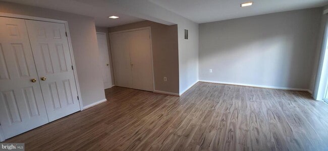 Building Photo - 5510 La Cross Ct