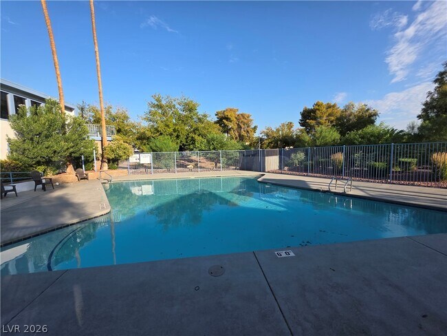 Building Photo - 4232 Kona Coast Way