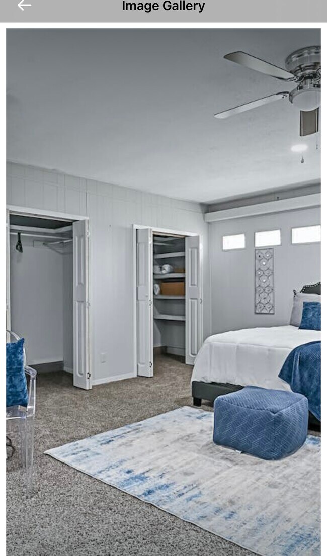 Building Photo - 2302 Royal Dr