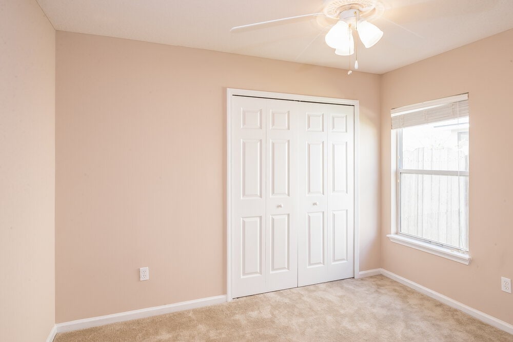 Building Photo - 744 Flowers St