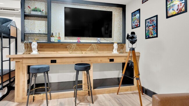 Building Photo - 3/2 Ardmore Near Mercy Hospital, Shopping, and Eats!