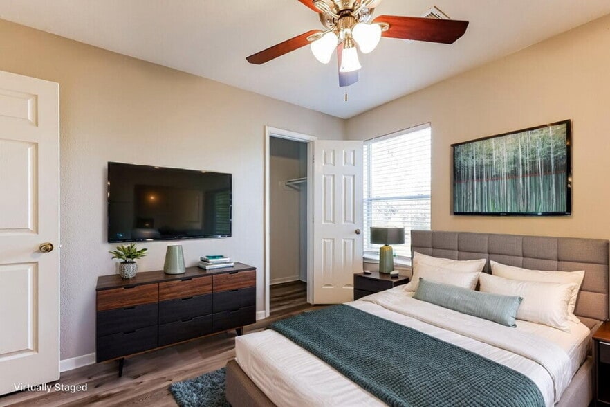 Building Photo - 20735 Fox Cliff Ln