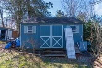 Building Photo - 30 Woodycrest Trl