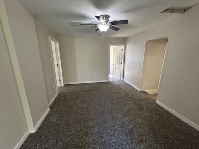 Building Photo - 362 Furnace St