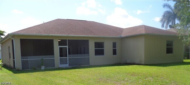 Building Photo - 2463 Nature Pointe Loop