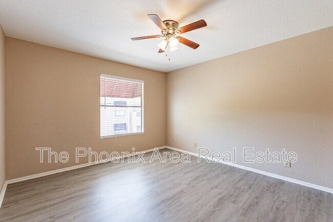 Building Photo - 16657 E Gunsight Dr