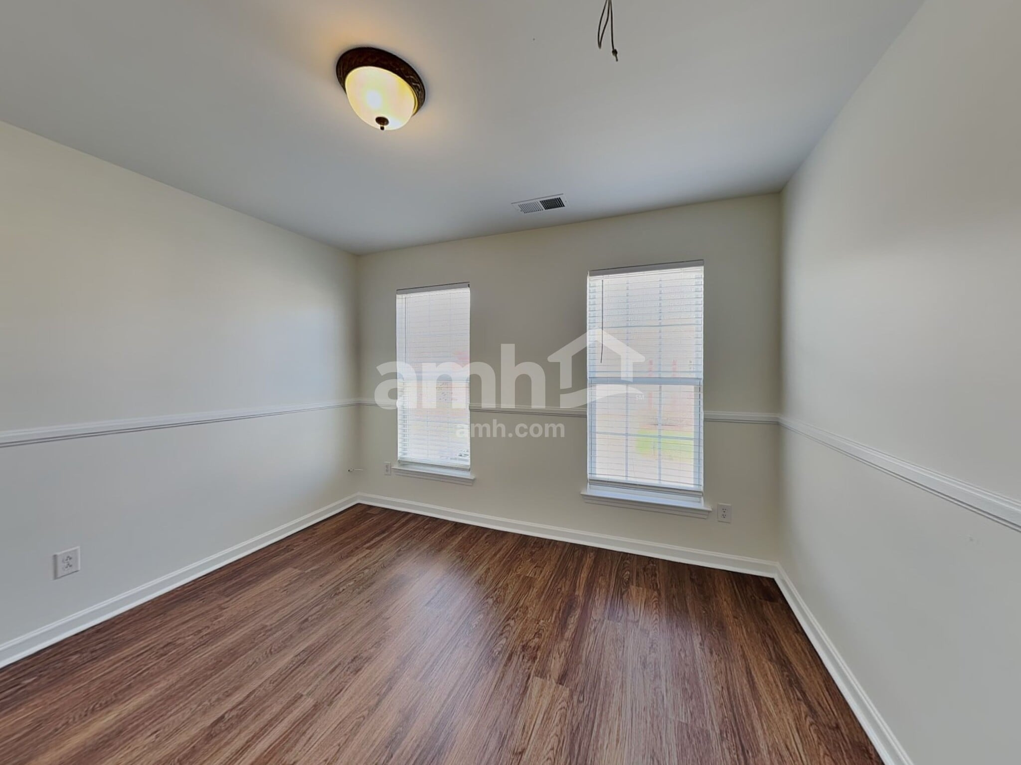 Building Photo - 1039 Canopy Dr