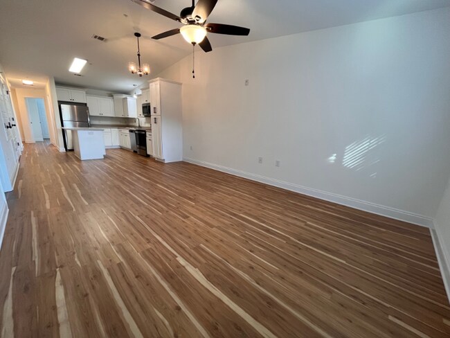 Building Photo - 4608 Crossing Ct