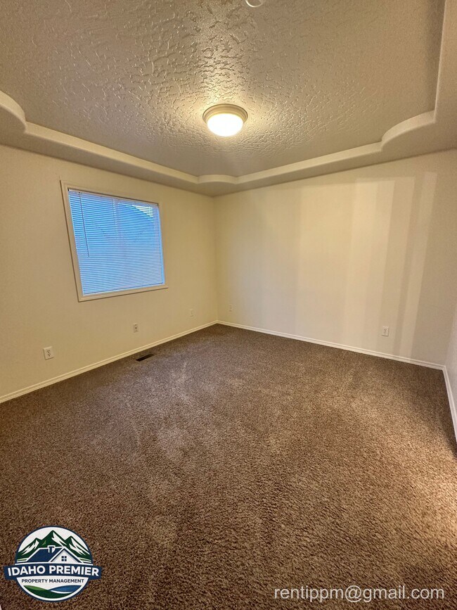 Building Photo - 10977 W Altair St