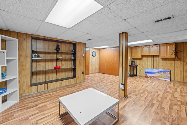 Building Photo - 6815 Brementowne Dr