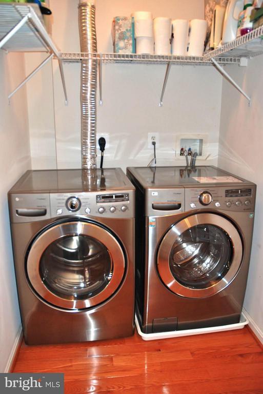 Building Photo - 18722 Broken Oak Rd