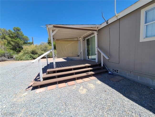 Building Photo - 6060 Superior Ln