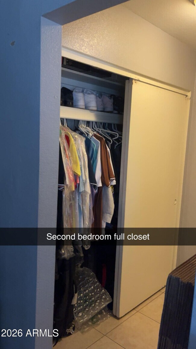 Building Photo - 9001 W Elm St