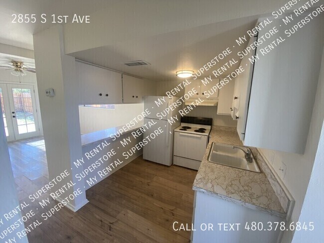 Building Photo - 2855 S 1st Ave