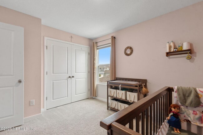 Building Photo - 14753 Cashew Ave