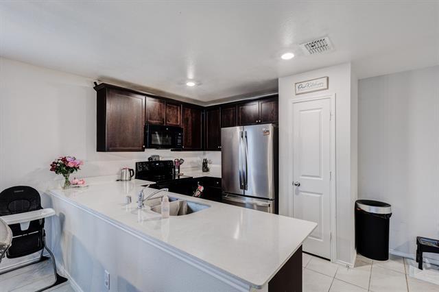 Building Photo - 5504 Rockrose Ln