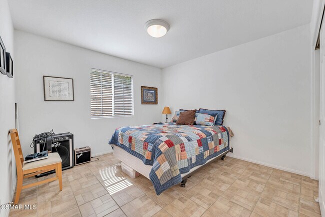 Building Photo - 5050 Golden Nugget Way