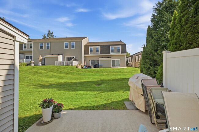 Building Photo - 117 Brittany Farms Rd